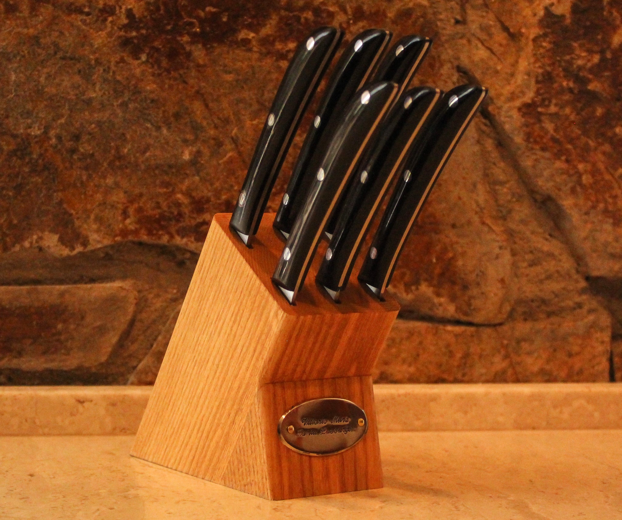 Set di coltelli da tavola in bufalo – Vittorio Mura & Figli